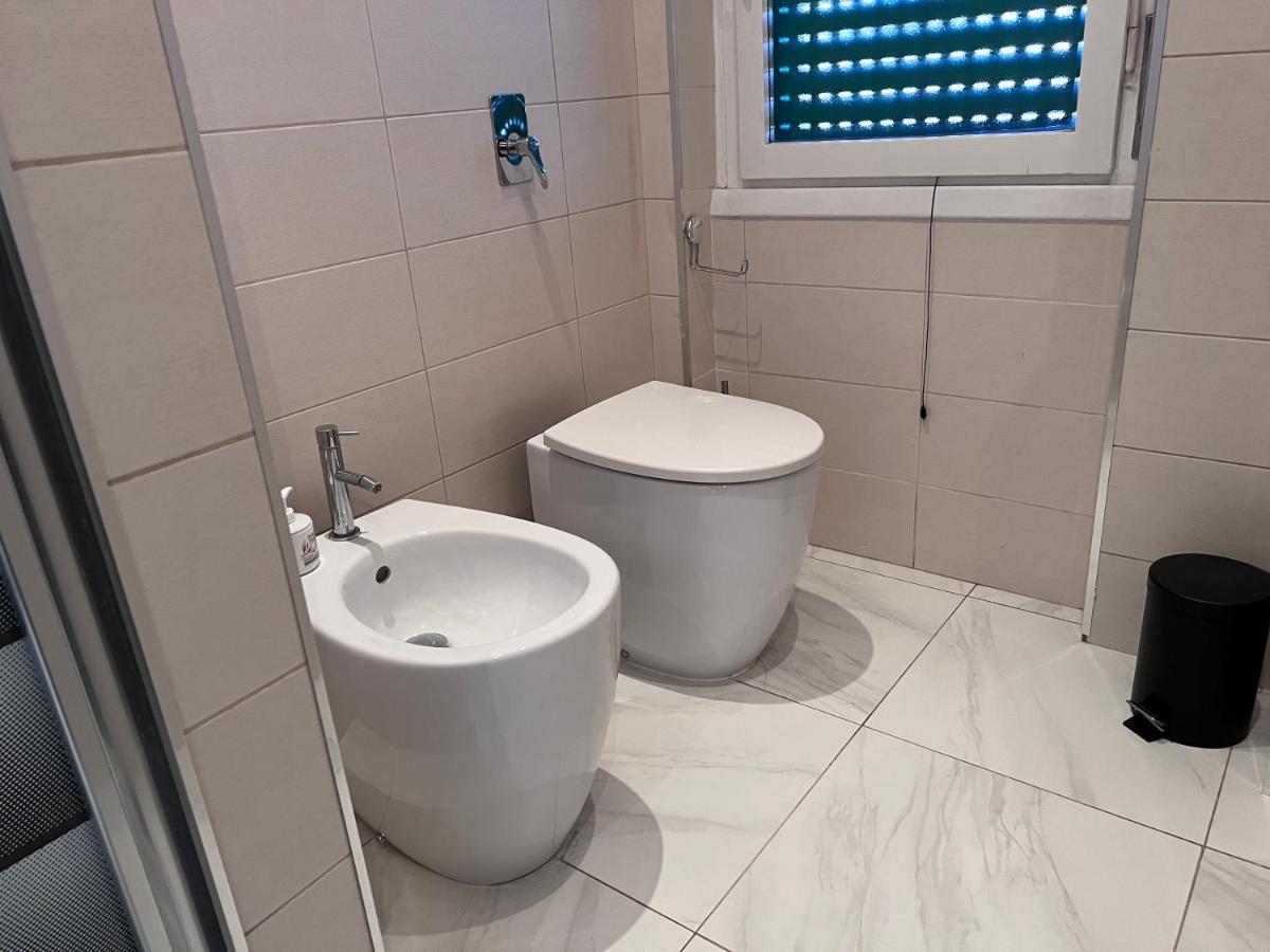 Casa Luca Lejlighed Milano Eksteriør billede