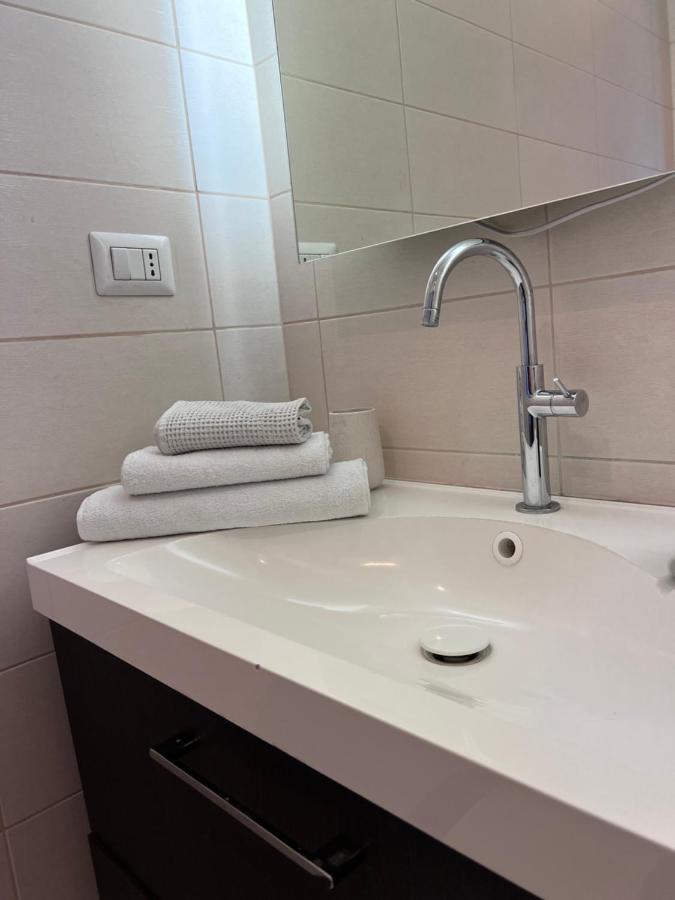 Casa Luca Lejlighed Milano Eksteriør billede