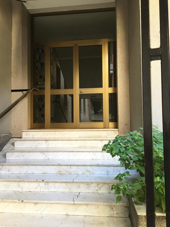 Casa Luca Lejlighed Milano Eksteriør billede